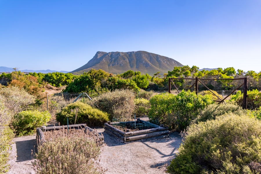 2 Bedroom Property for Sale in Kleinbaai Western Cape